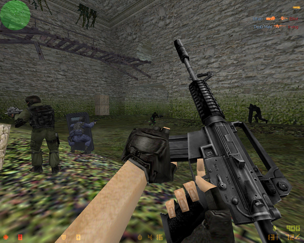 Counter Strike 1.6 gameplay.